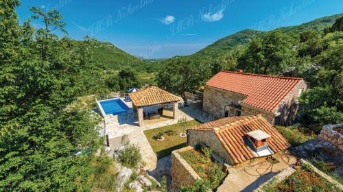 Beautiful stone house with pool surrounded by untouched nature - Dubrovnik area